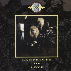 BLONDE ON BLONDE/LABYRINTH OF LOVE